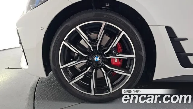 BMW 4 серии 2026 thumb 5