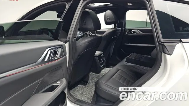 BMW 4 серии 2026 thumb 12