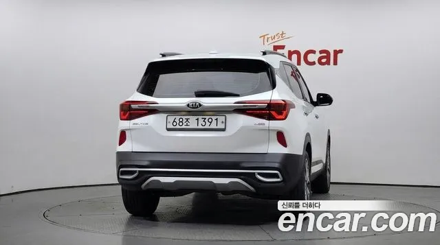 Kia Seltos 2019 thumb 4