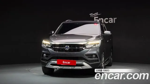 KG_Mobility_Ssangyong Rexton 2018 thumb 3