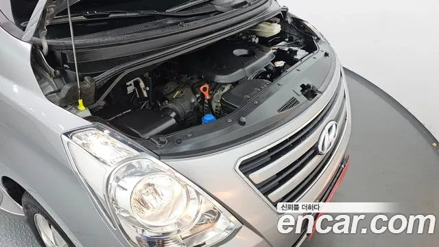 Hyundai Starex 2016 thumb 6