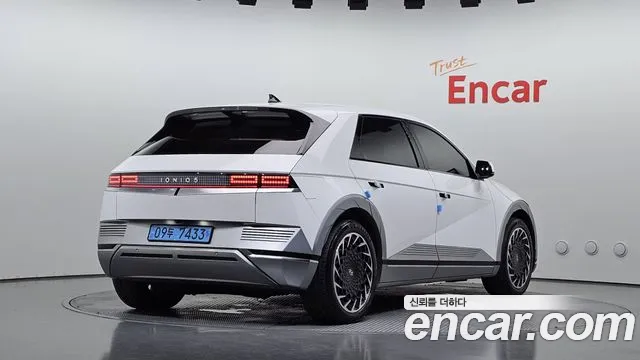 Hyundai IONIQ 5 2022 thumb 2