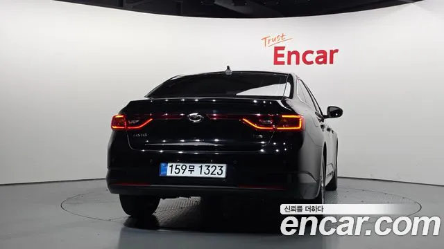 Renault Megane 2019 thumb 4
