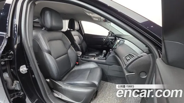 Renault Megane 2019 thumb 10