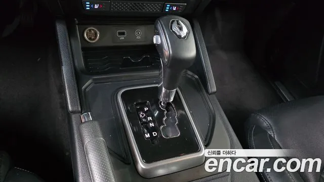 KG_Mobility_Ssangyong Rexton 2019 thumb 9