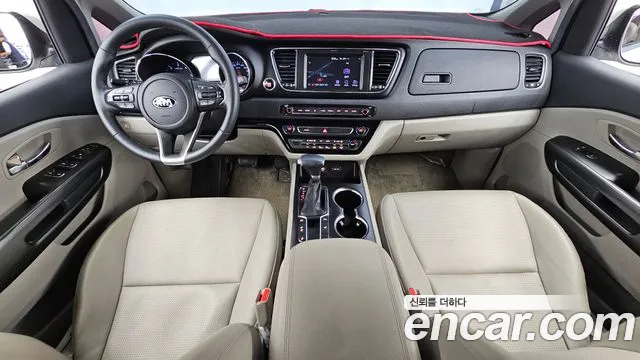 Kia Carnival 2020 thumb 7