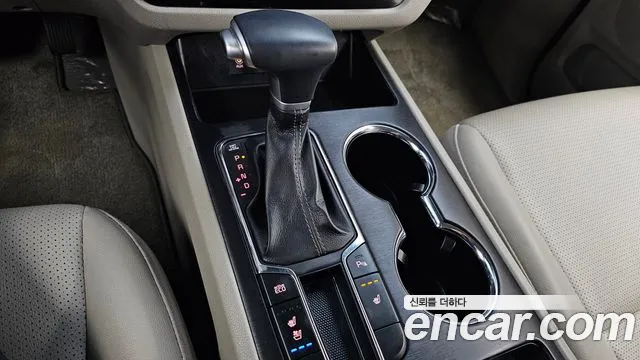 Kia Carnival 2020 thumb 9