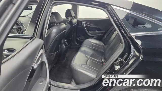 Hyundai Grandeur 2011 thumb 11