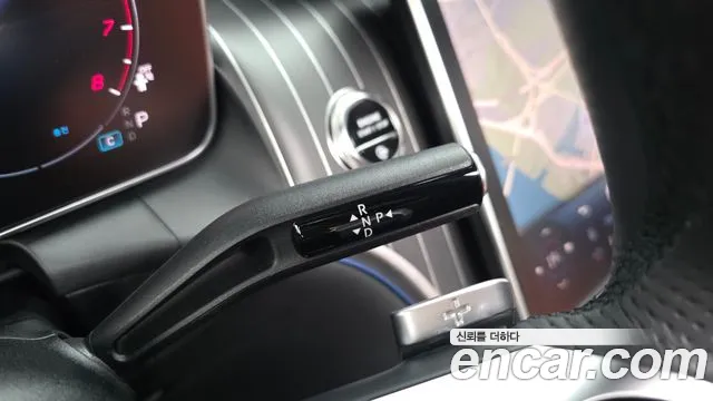 Mercedes-Benz GLC 2024 thumb 8