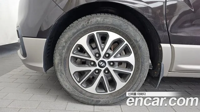 Hyundai Starex 2018 thumb 5