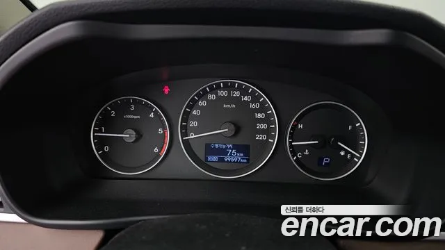 Hyundai Starex 2018 thumb 8