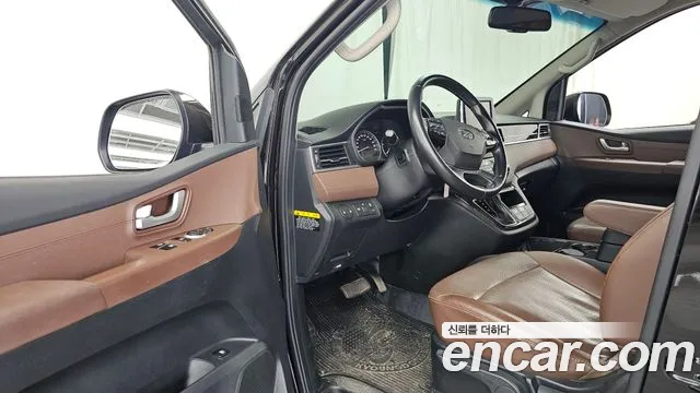Hyundai Starex 2018 thumb 10