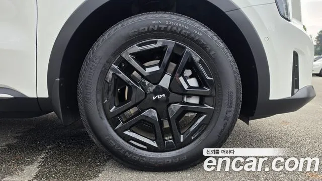 Kia Sorento 2024 thumb 5