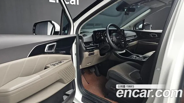 Kia Carnival 2024 thumb 10