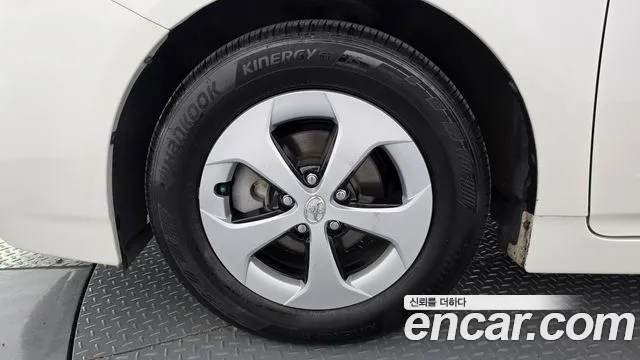 Toyota Prius 2013 thumb 5