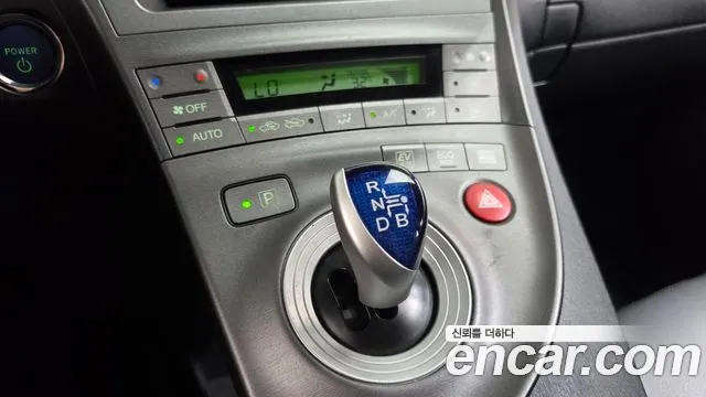 Toyota Prius 2013 thumb 9