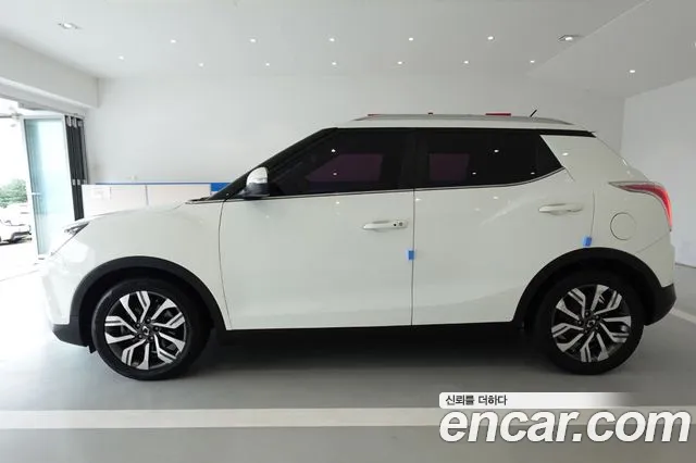 KG_Mobility_Ssangyong TIBOLI 2018 thumb 5
