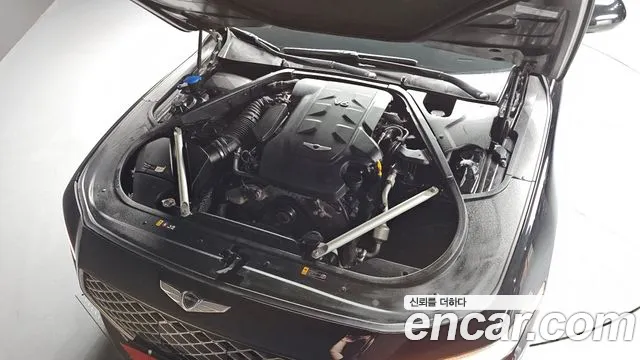 Genesis G90 2021 thumb 5