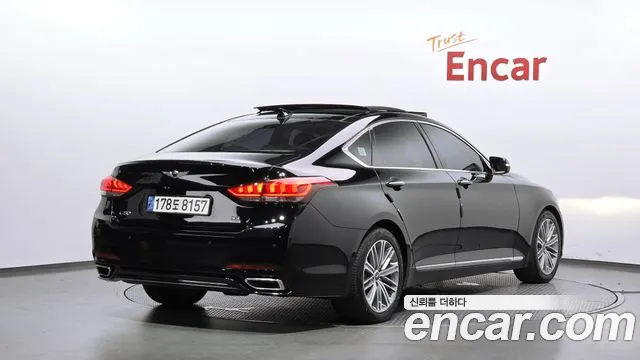 Genesis G80 2016 thumb 2