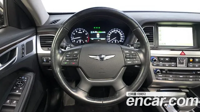 Genesis G80 2016 thumb 12
