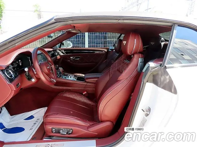 Bentley Continental 2019 thumb 9