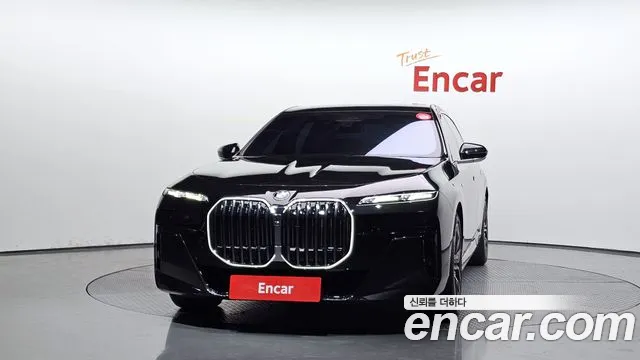 BMW 7 серии 2024 thumb 3