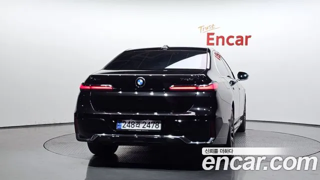 BMW 7 серии 2024 thumb 4