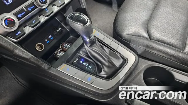 Hyundai Avante 2018 thumb 9