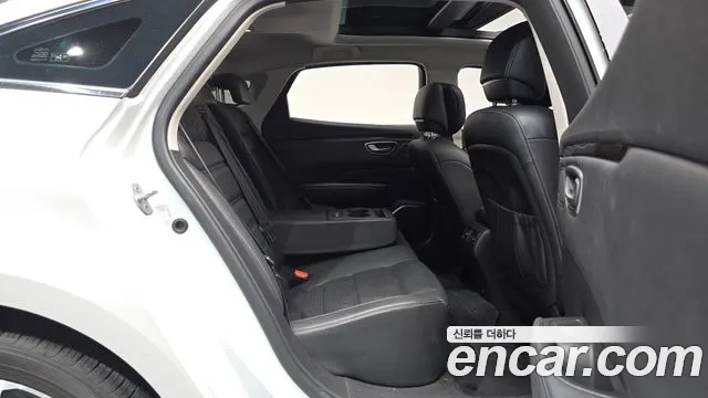 Renault Megane 2019 thumb 12