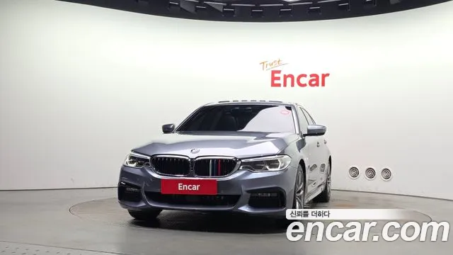 BMW 5 серии 2019 thumb 3