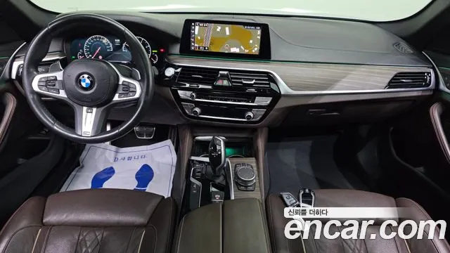 BMW 5 серии 2019 thumb 7