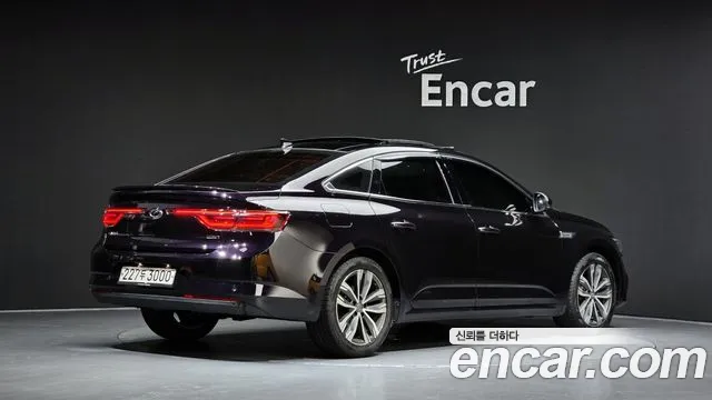 Renault Megane 2022 thumb 2
