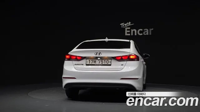 Hyundai Avante 2017 thumb 4