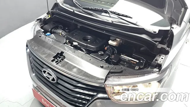 Hyundai Starex 2019 thumb 6