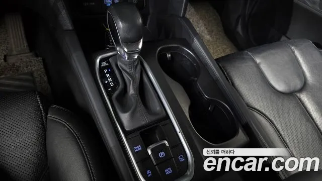 Hyundai Santa Fe 2020 thumb 9