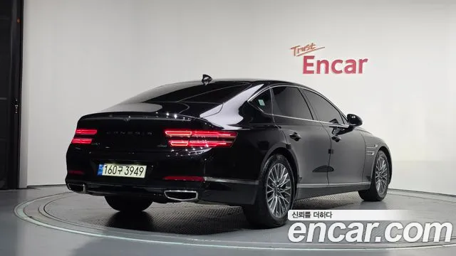 Genesis G80 2022 thumb 2
