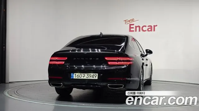 Genesis G80 2022 thumb 4