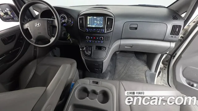 Hyundai Starex 2018 thumb 7