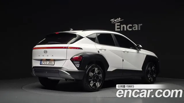 Hyundai Kona 2024 thumb 2