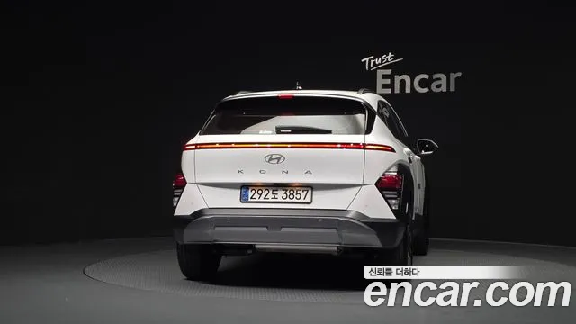 Hyundai Kona 2024 thumb 4