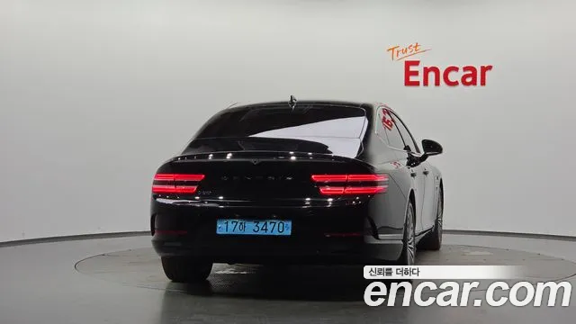 Genesis G80 2023 thumb 3