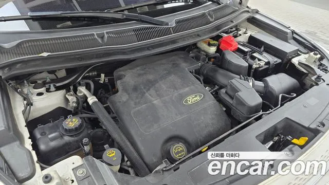 Ford Explorer 2014 thumb 6