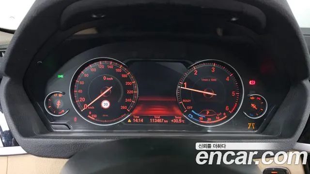 BMW 3 серии 2018 thumb 8