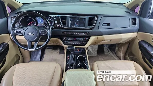 Kia Carnival 2019 thumb 7