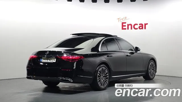 Mercedes-Benz S-Класс 2022 thumb 2
