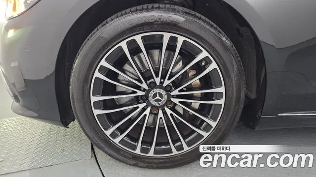 Mercedes-Benz S-Класс 2022 thumb 5