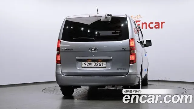 Hyundai Starex 2018 thumb 4