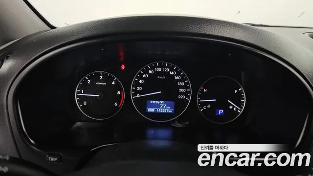Hyundai Starex 2018 thumb 8