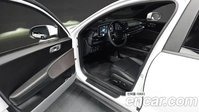 Hyundai IONIQ 6 2024 thumb 10
