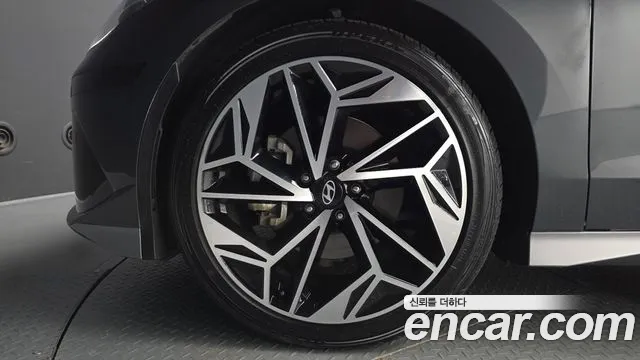 Hyundai IONIQ 6 2023 thumb 5